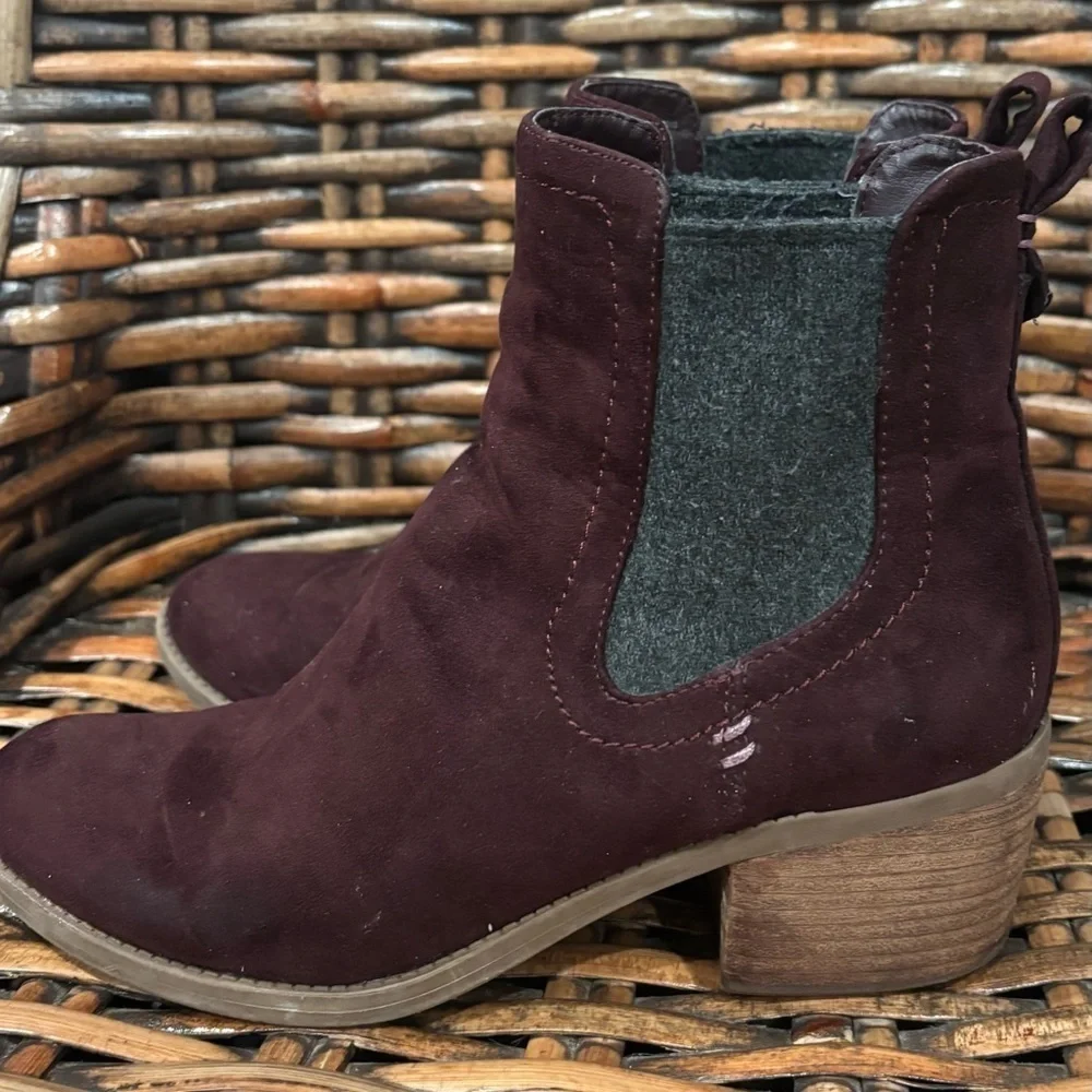 DV by Dolce Vita Burgundy Ankle Boots